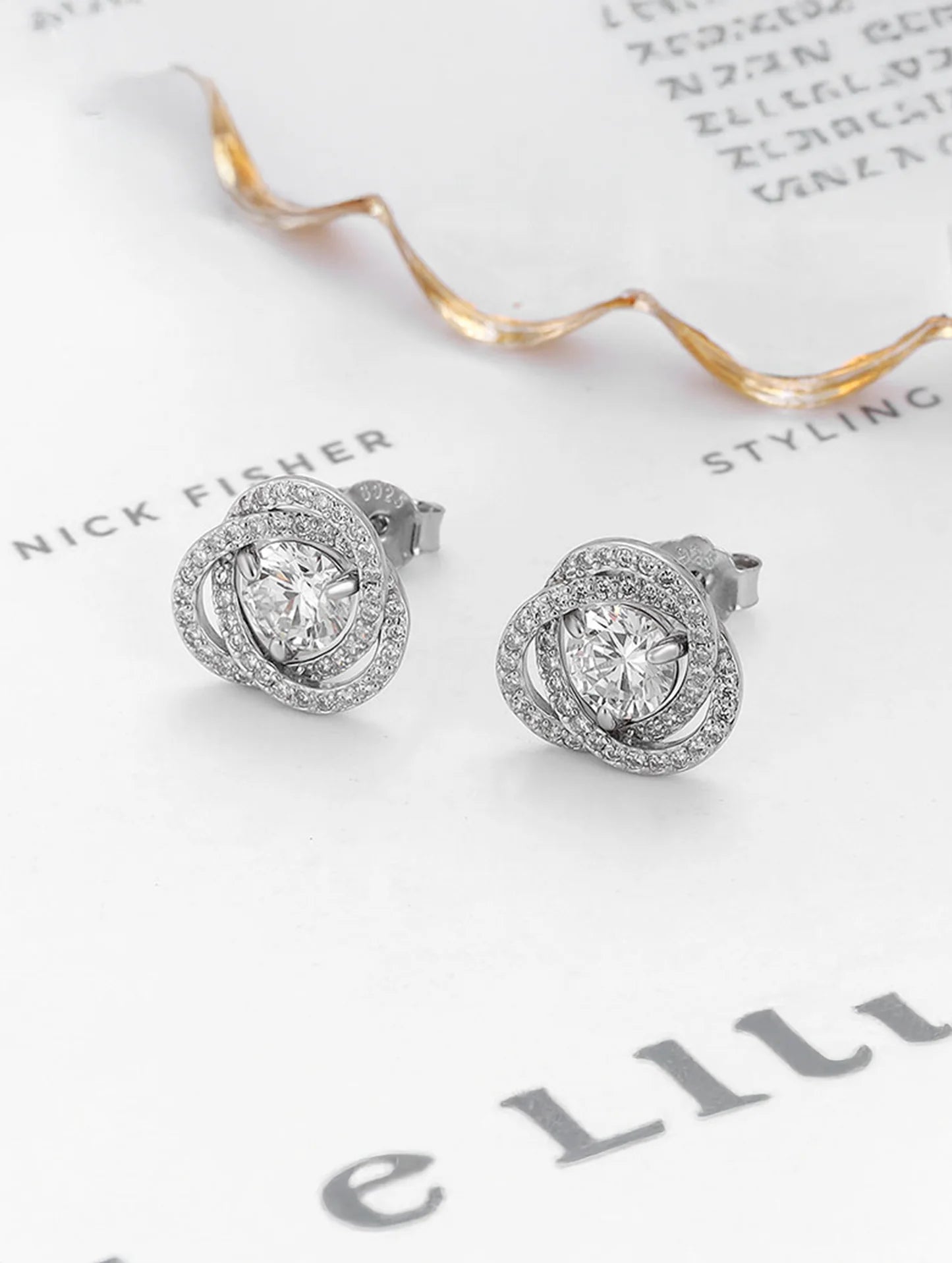 92.5 Sterling Silver 2 in 1 halo stud earrings