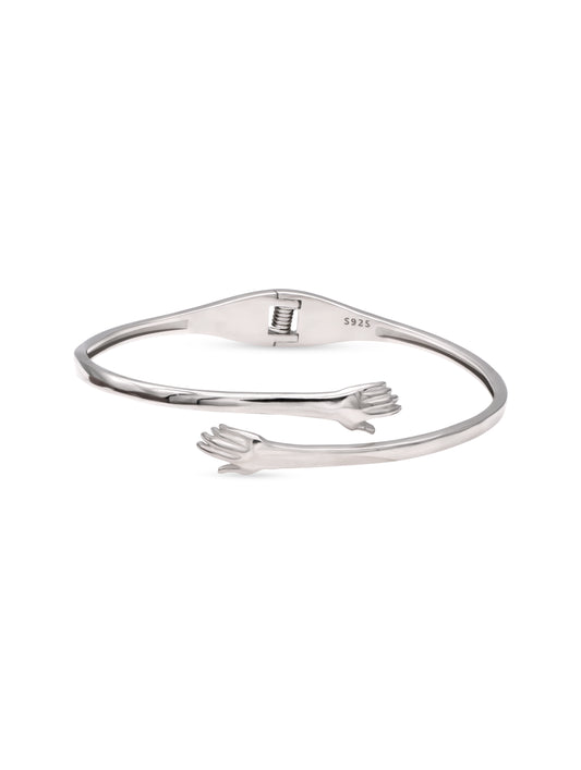 Hug Bracelet