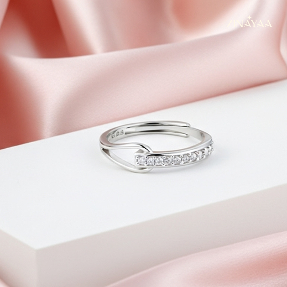 925 Sterling Silver Grace Curve Adjustable Ring