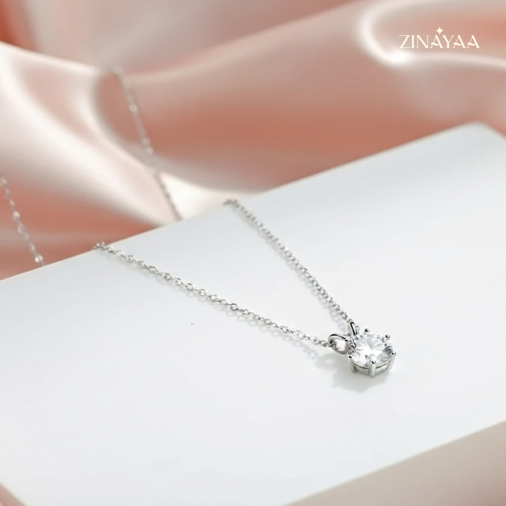 925 Sterling Silver Solitaire Spark Adjustable Pendant Necklace