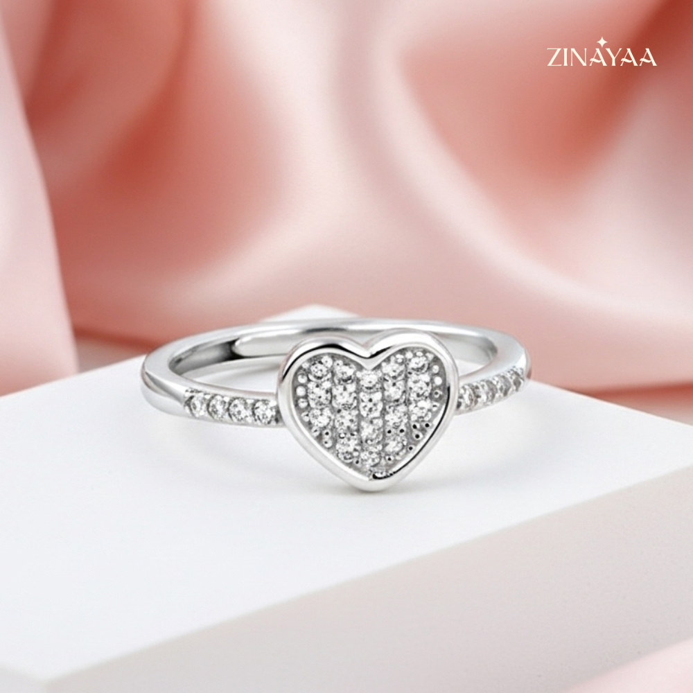 925 Sterling Silver Sparkling Heart Adjustable Ring