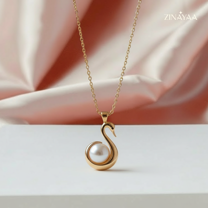 925 Sterling Silver Swan Pearl Necklace
