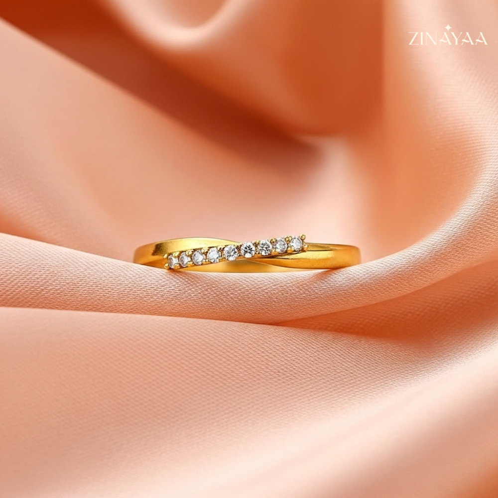 92.5 Sterling Silver Golden Whisper Adjustable Band