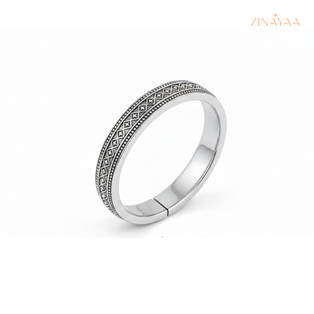 925 Sterling Silver Heritage Band Adjustable Ring for Men