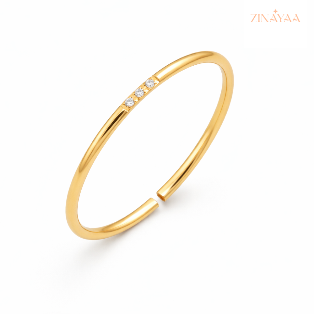 925 Sterling Silver Minimal Spark in Adjustable Ring