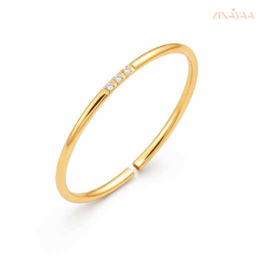 925 Sterling Silver Minimal Spark in Adjustable Ring