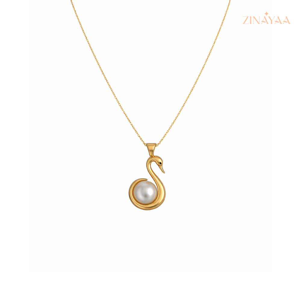 925 Sterling Silver Swan Pearl Necklace