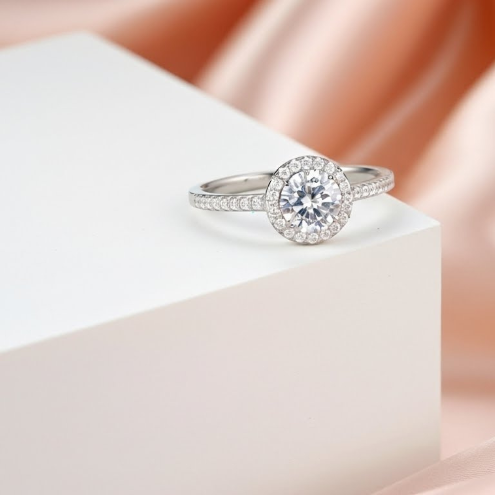 92.5 Sterling Silver Halo Solitaire Ring For women