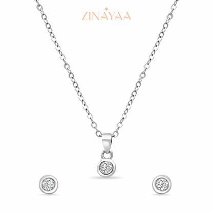 92.5 Sterling Silver Ravishing Round Pendant Set