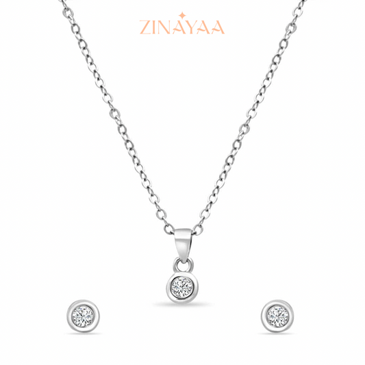 92.5 Sterling Silver Ravishing Round Pendant Set