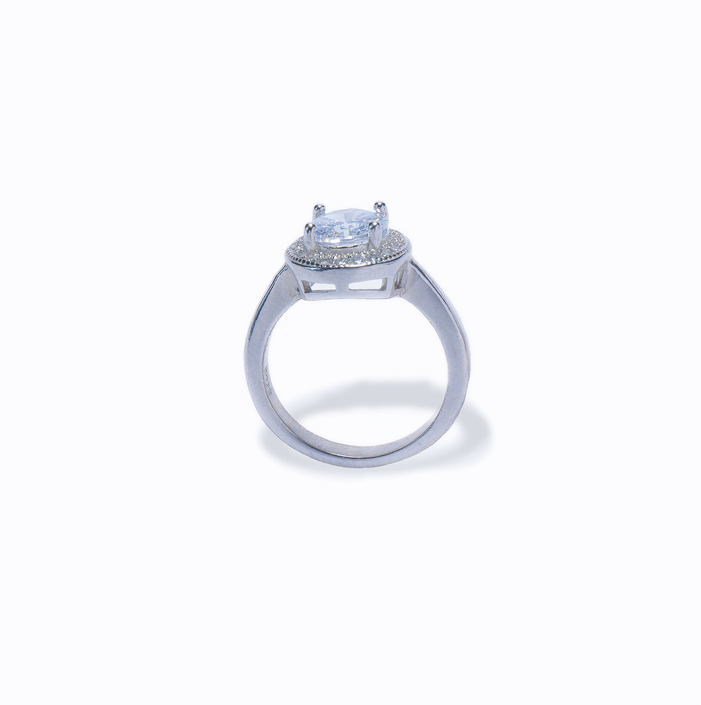 92.5 Sterling Silver Classic Solitaire Ring