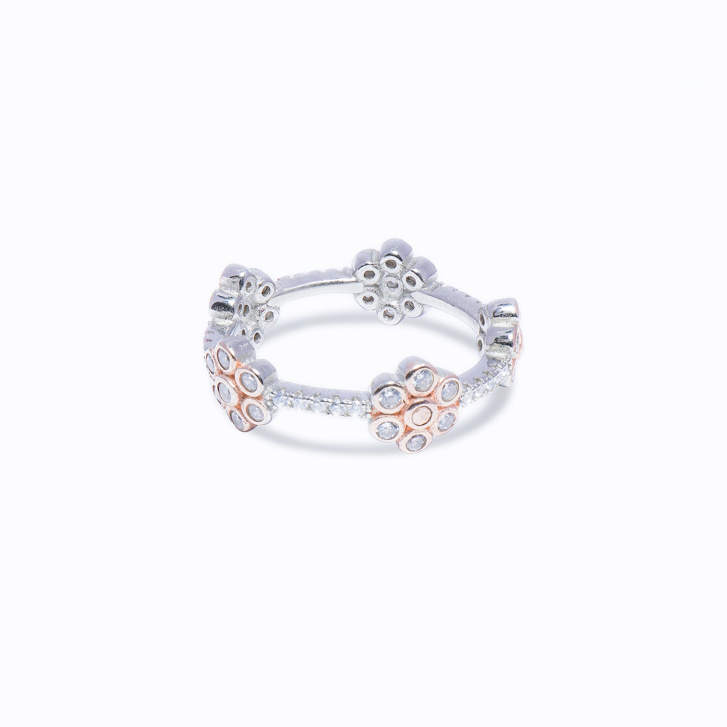 92.5 Sterling Silver Daisy Ring