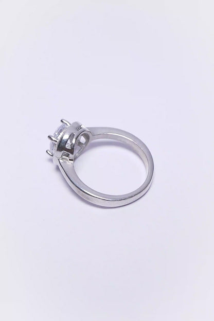 92.5 Sterling Silver Classic Solitaire Ring
